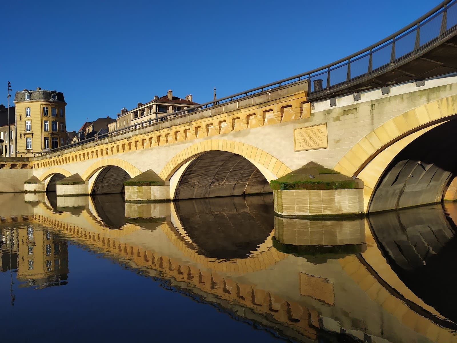Pont Moyen - Image 1