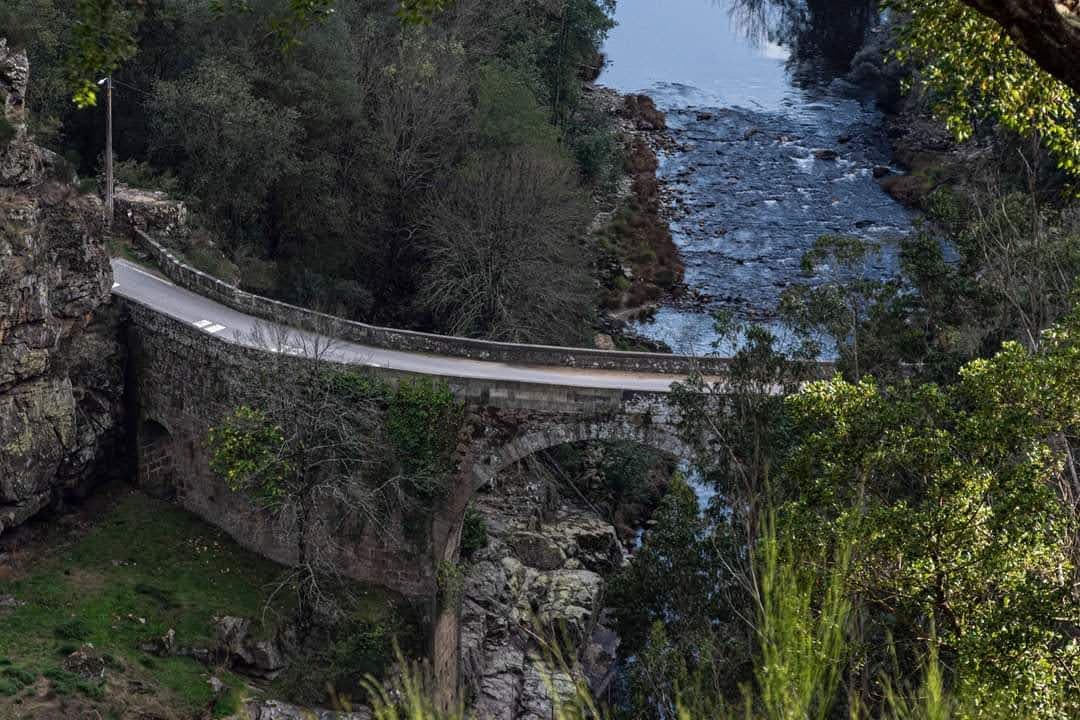 Covelo de Paivó Village - Image 1