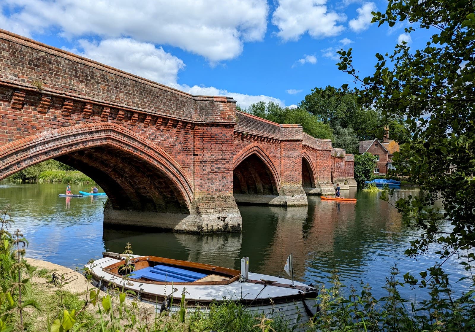 Clifton Hampden Bridge - Image 1
