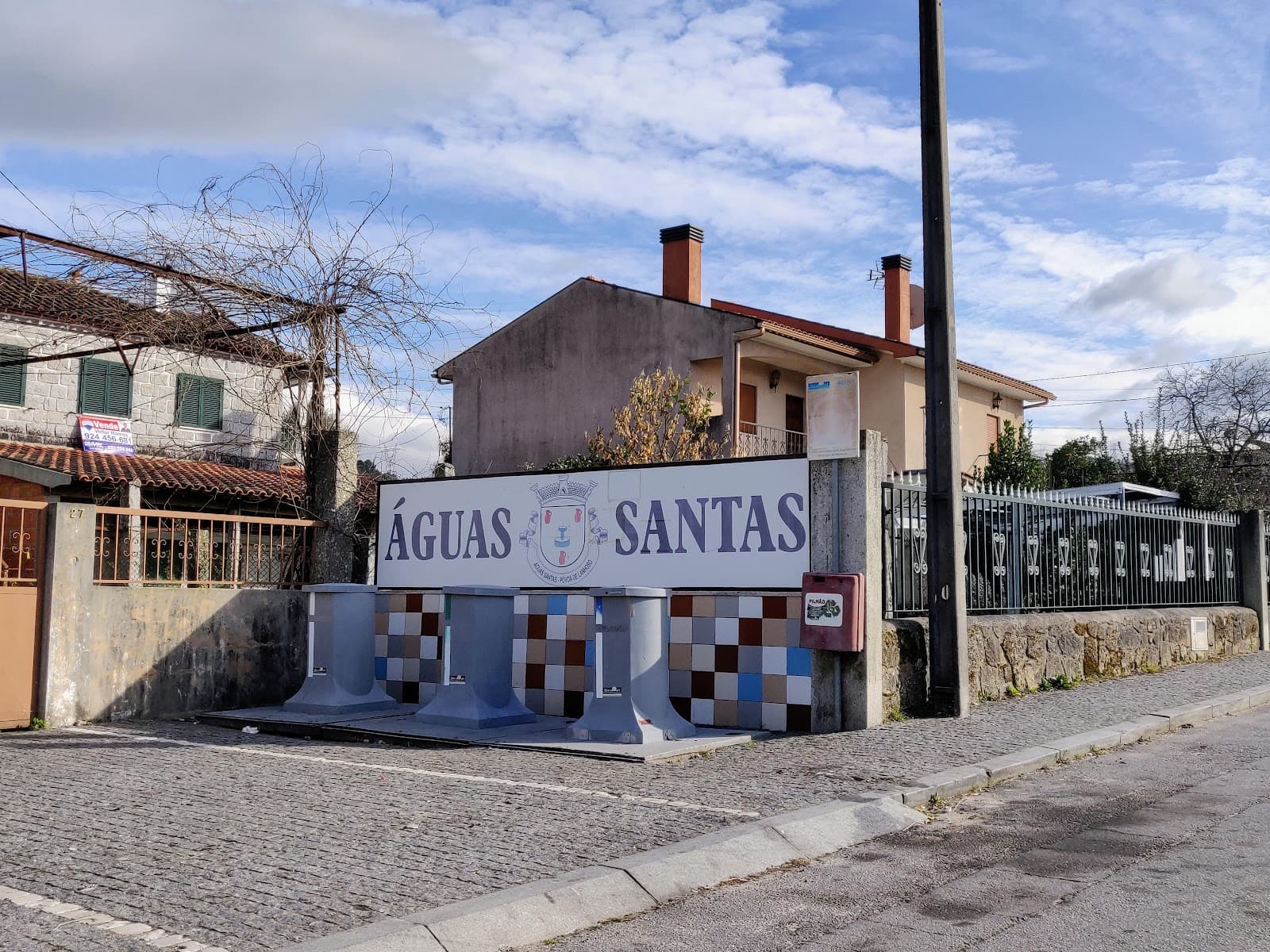 Águas Santas - Image 1