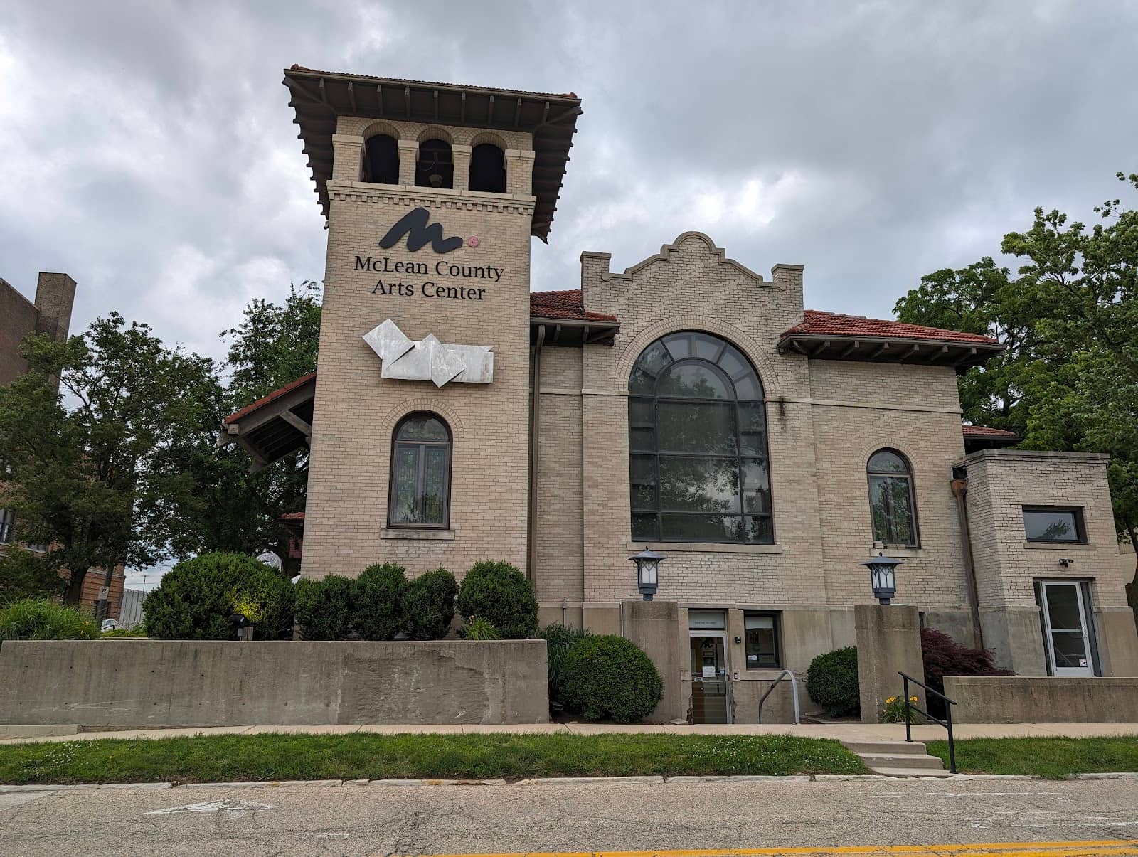 Art Classes & Workshops