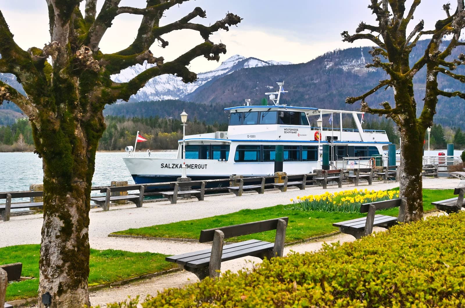 Wolfgangsee Lake Promenade