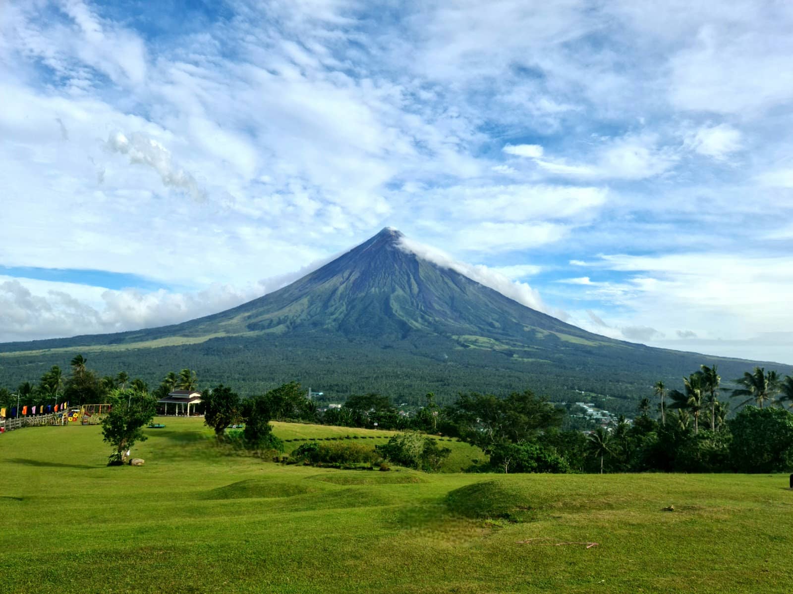 Japanese Tunnel Glimpse