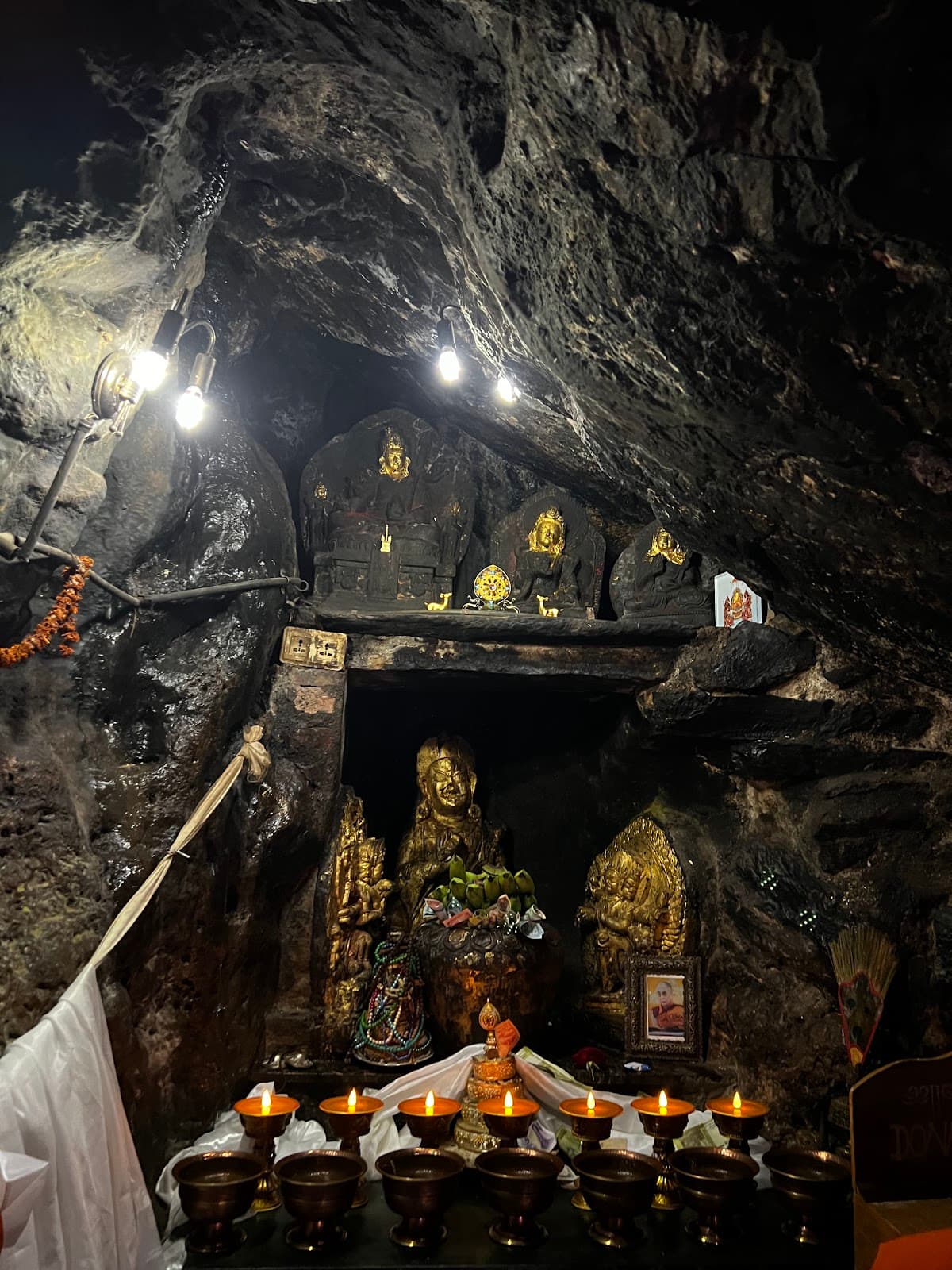 Asura Cave Pharping - Image 1