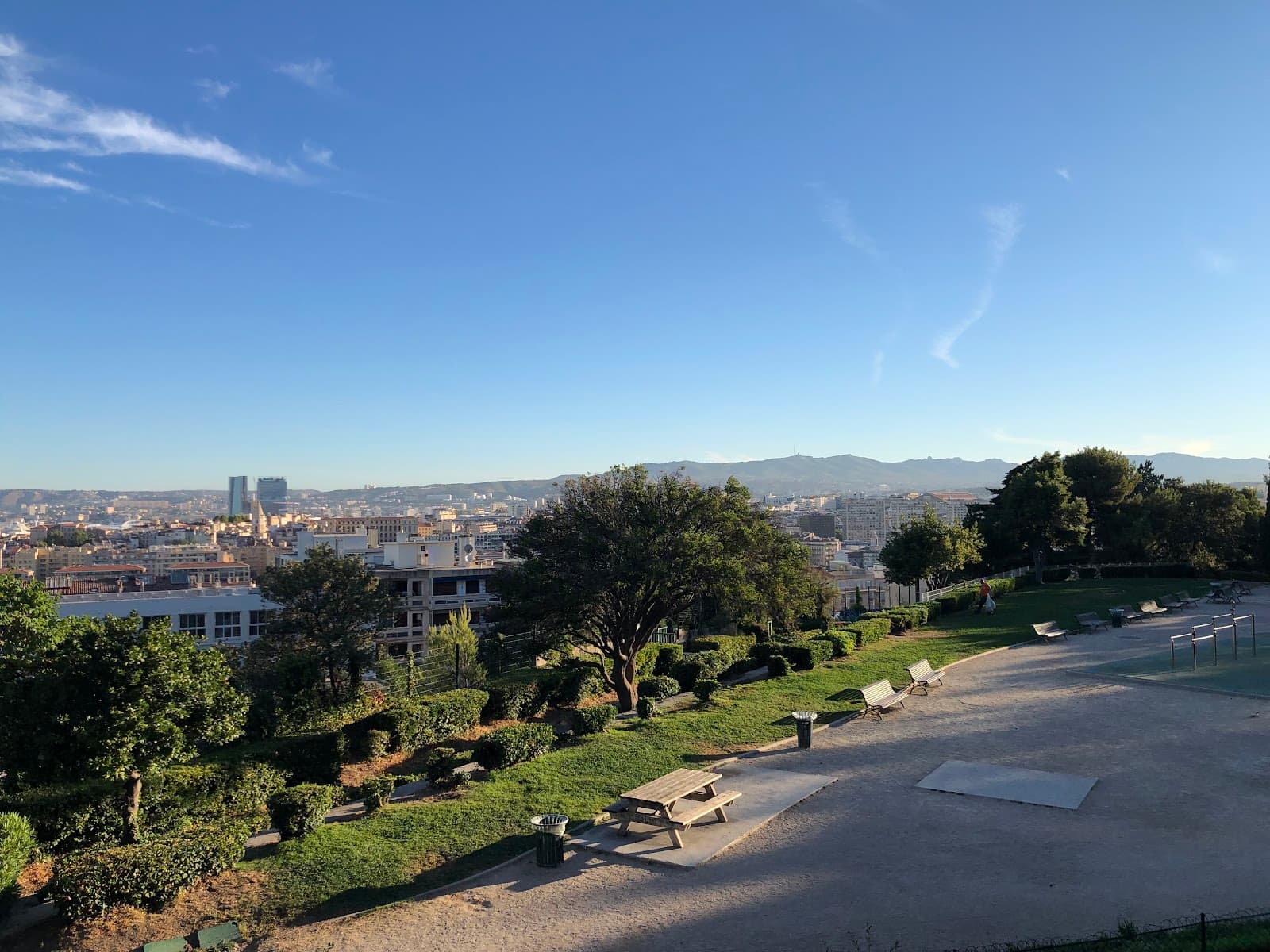 Colline Puget - Image 1