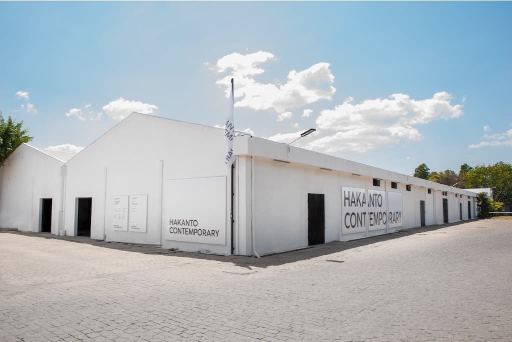 Hakanto Contemporary - Image 1