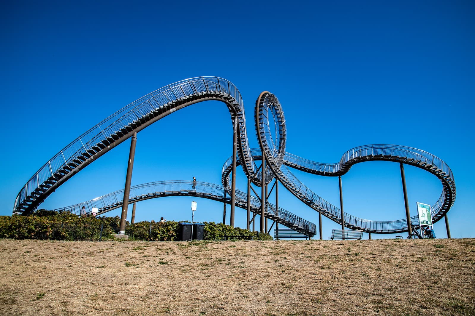 Tiger & Turtle – Magic Mountain - Image 1