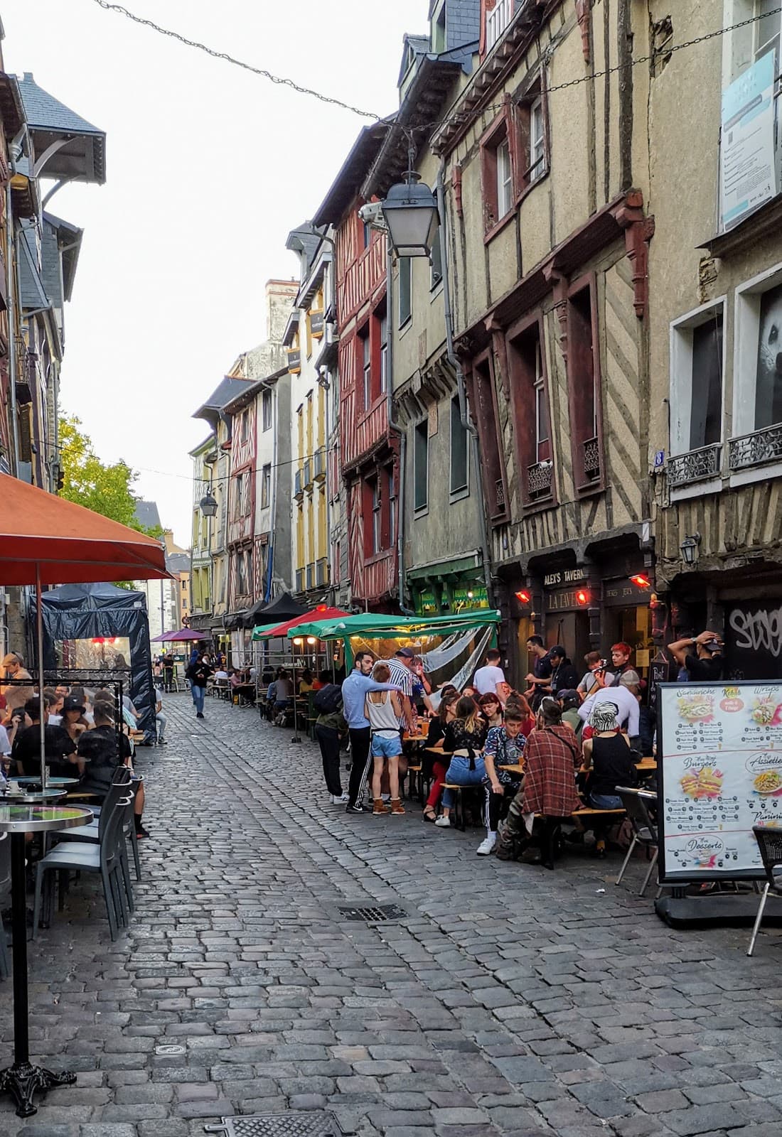 Rue Saint-Michel Rue de la Soif - Image 1