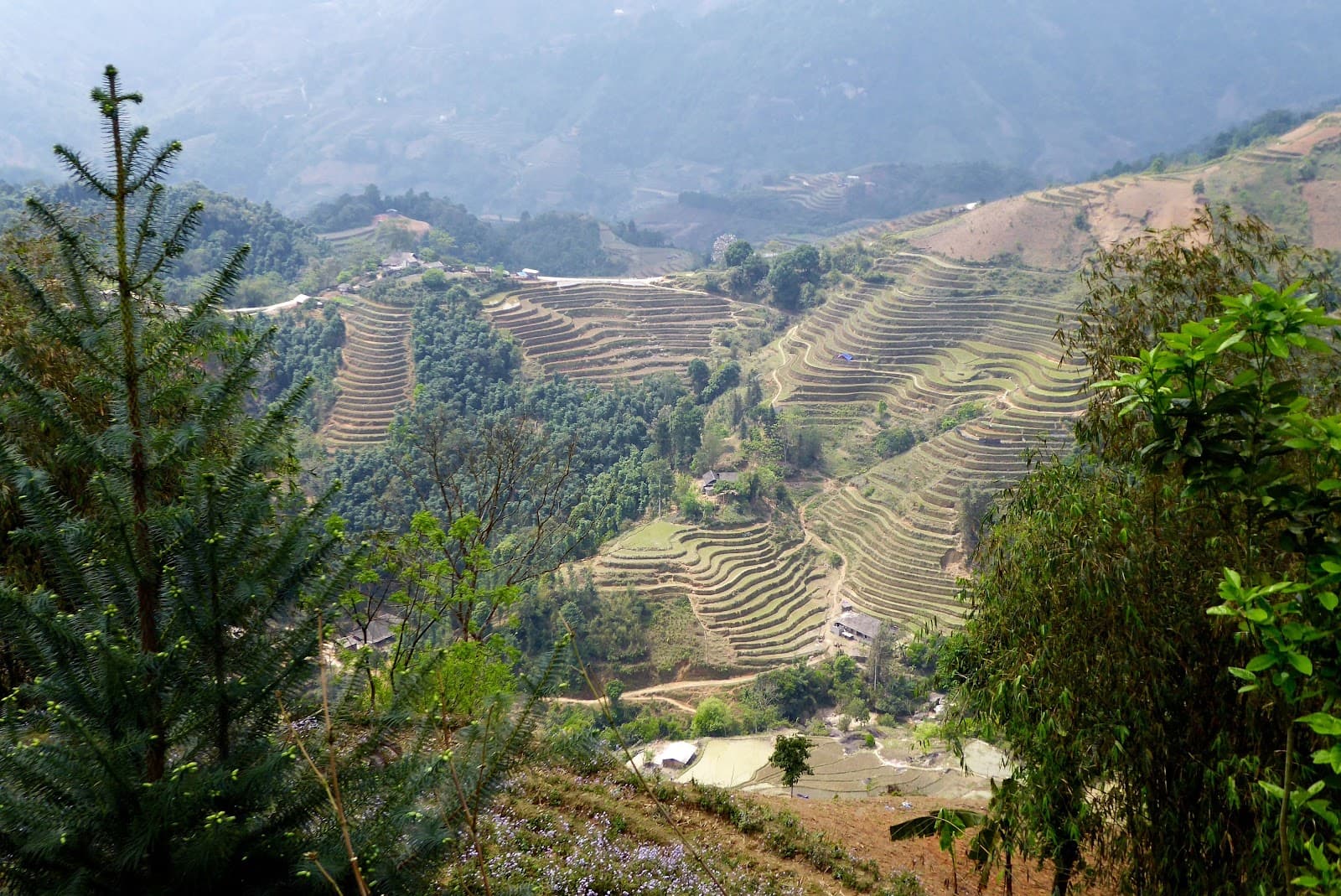 Yen Minh Town - Image 1
