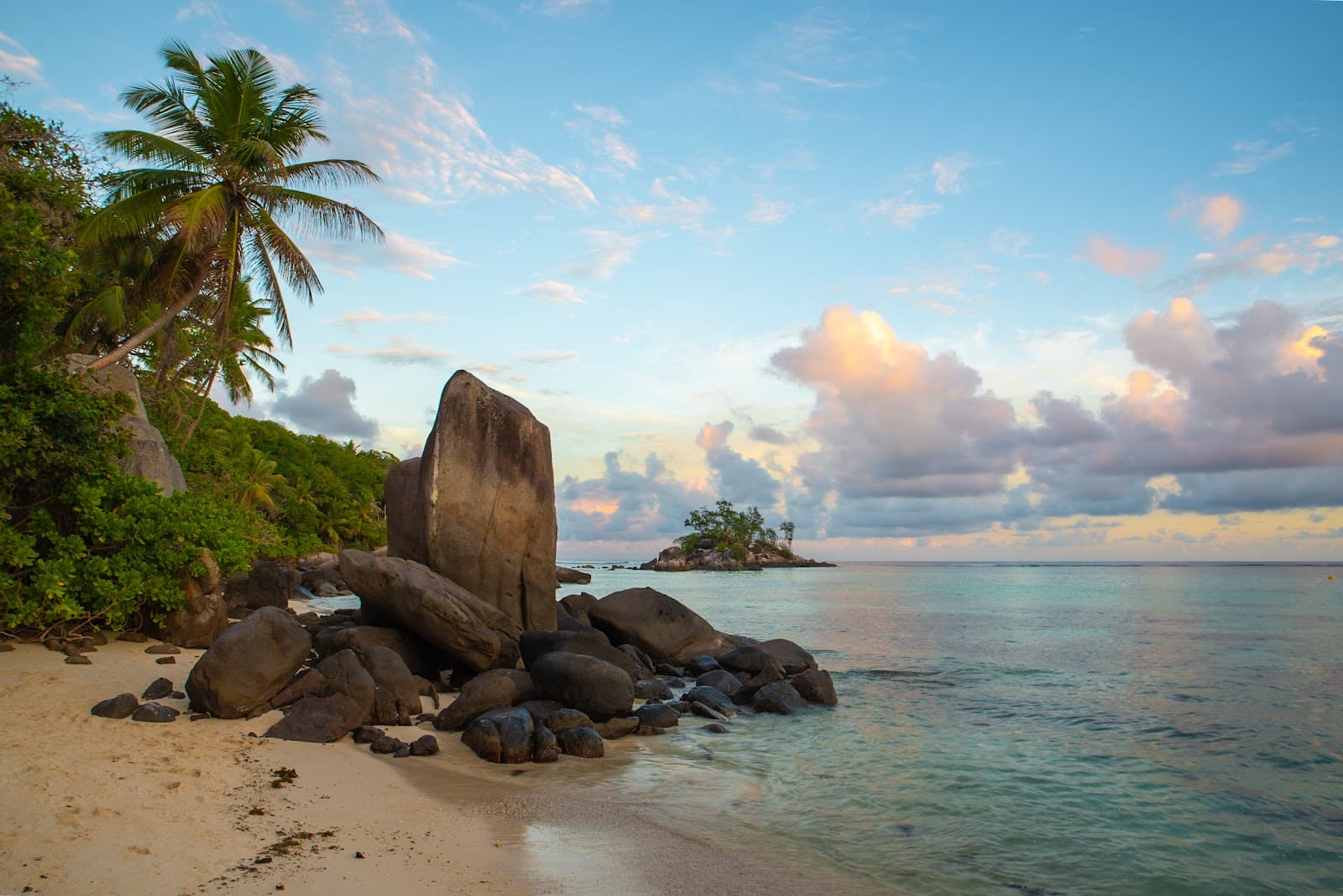 Anse Royale - Image 1