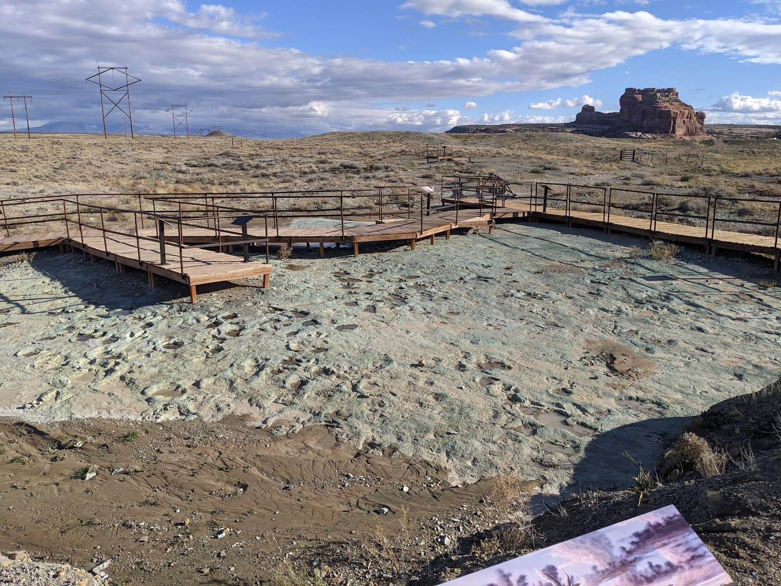 Mill Canyon Dinosaur Tracksite - Image 1