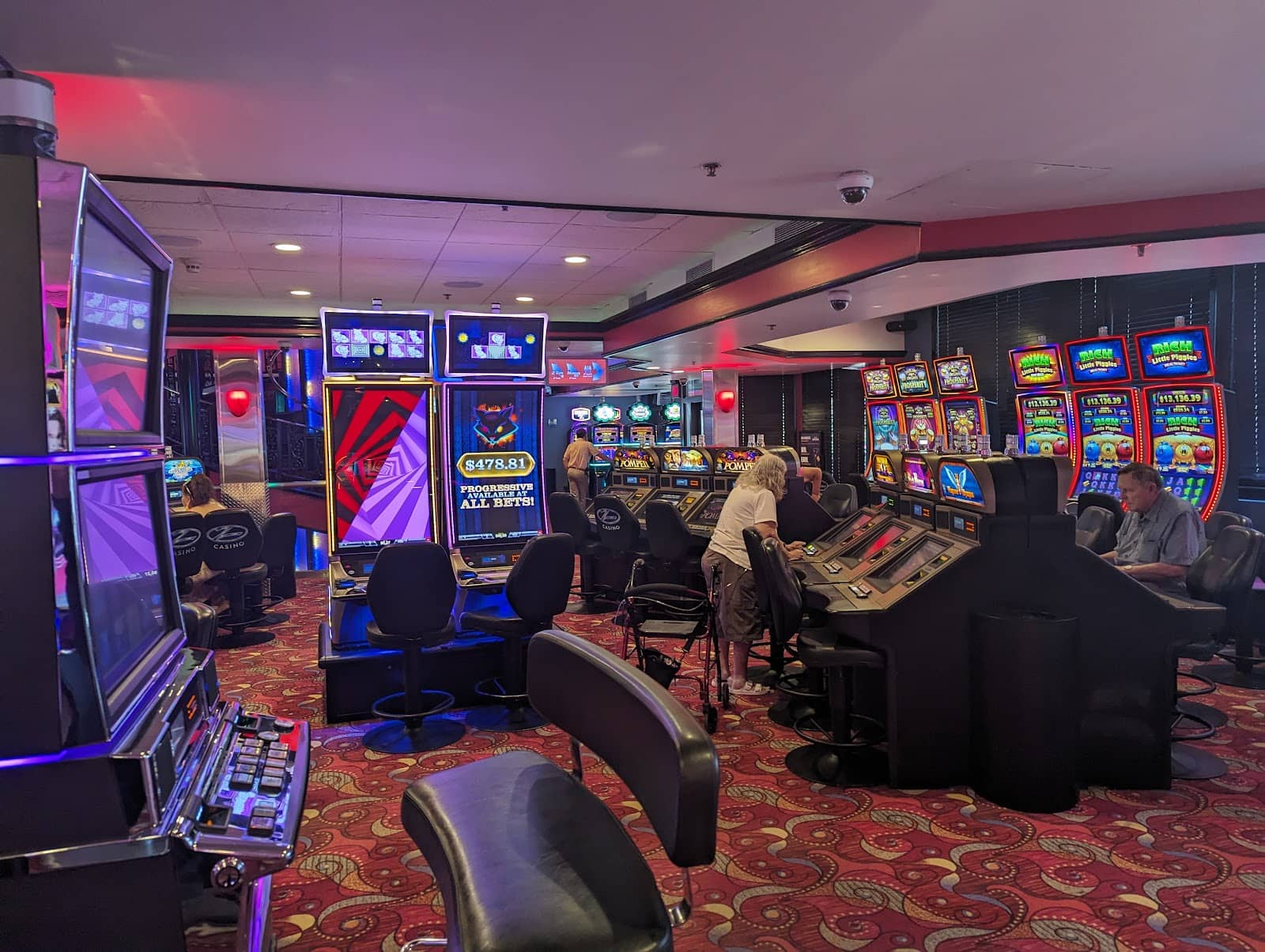 Quiet and Clean Atmosphere