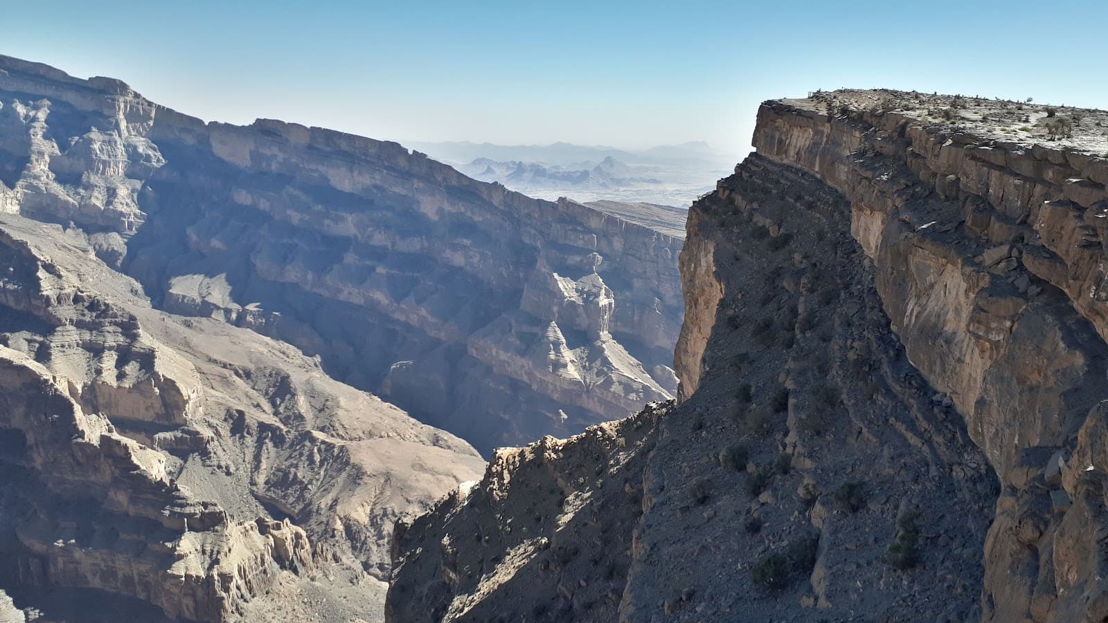 Jebel Shams Summit Viewpoint - Image 1