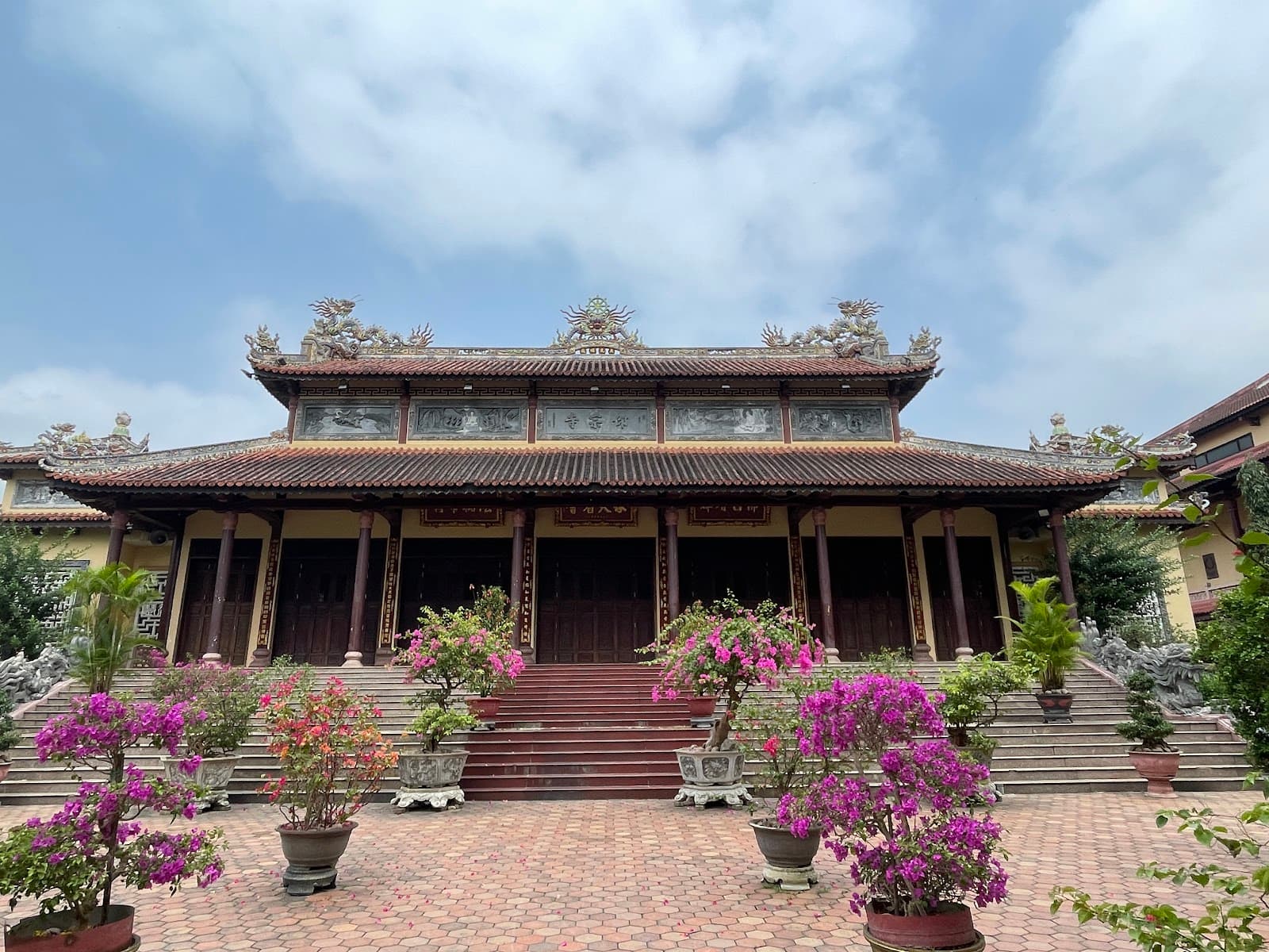 Tu Dam Pagoda Hue Vietnam - Image 1