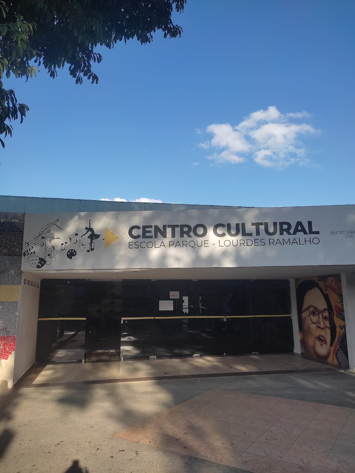 Centro Cultural Lourdes Ramalho - Image 1
