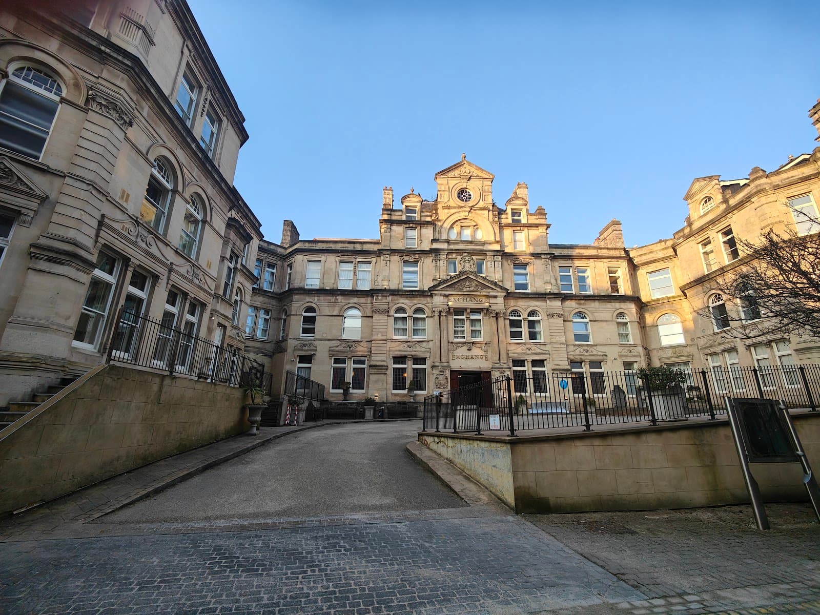 Coal Exchange (The Exchange Hotel) - Image 1