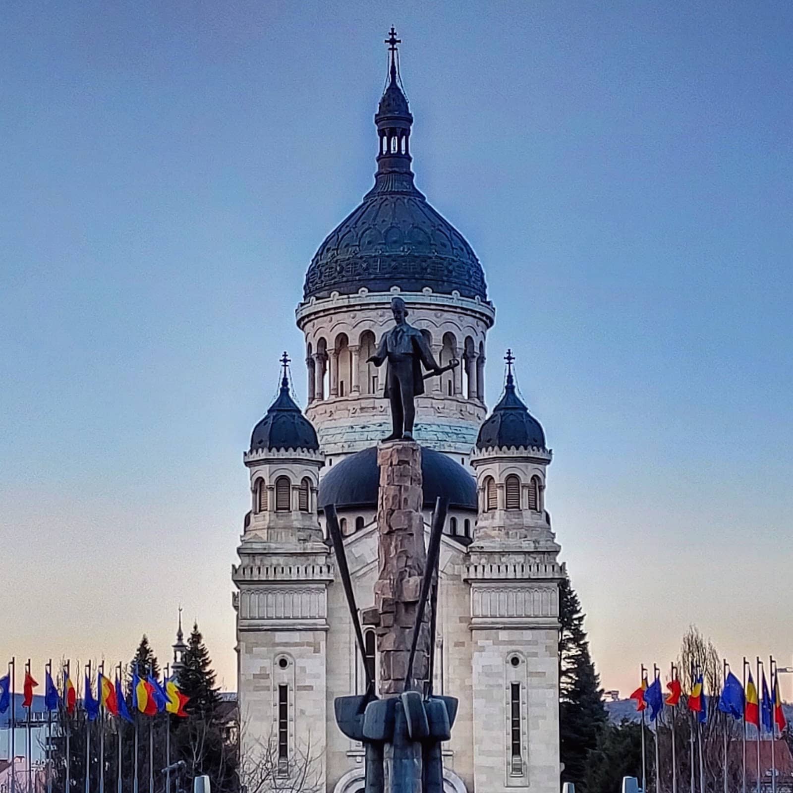 Avram Iancu Statue