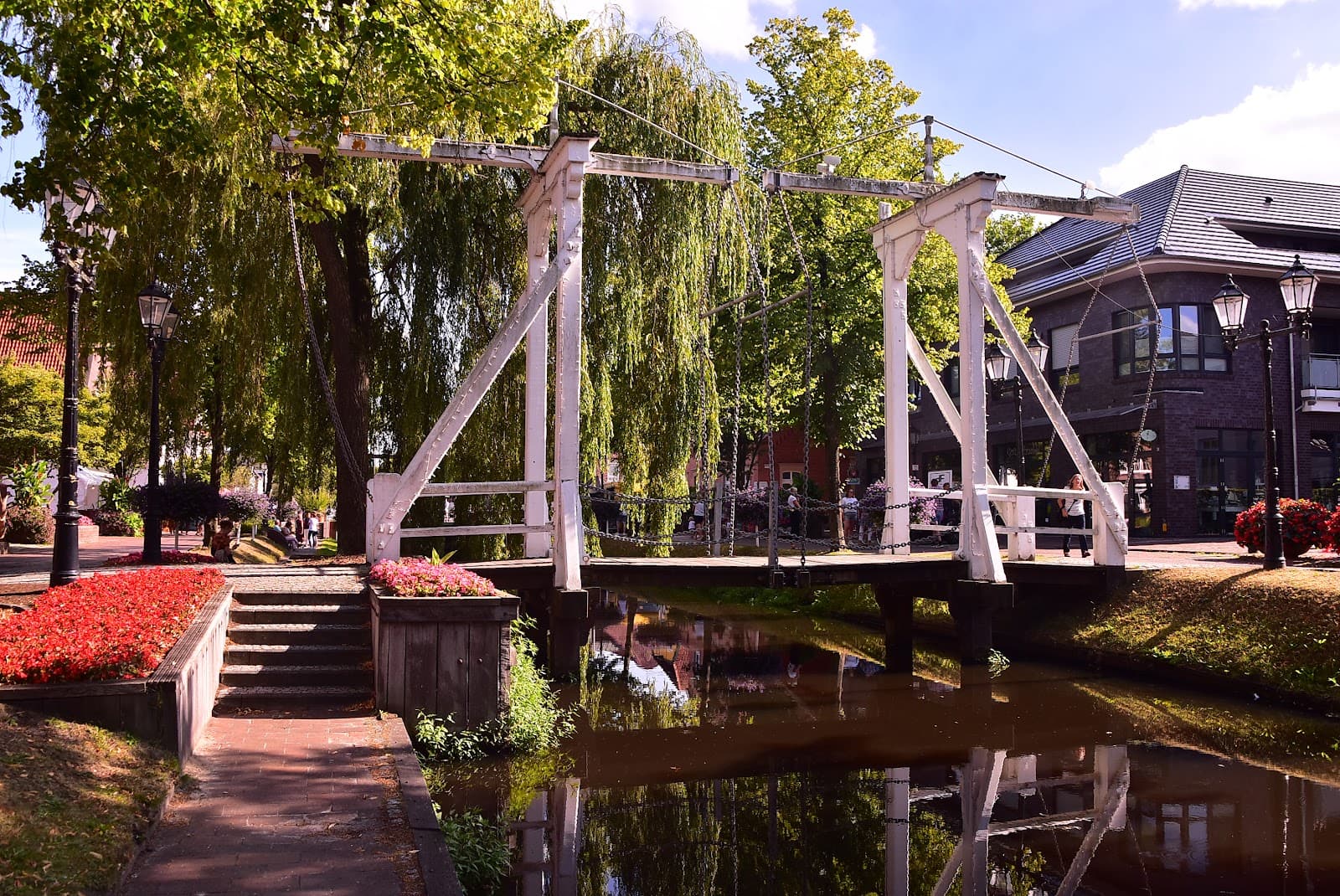 Bascule Bridges on Hauptkanal - Image 1