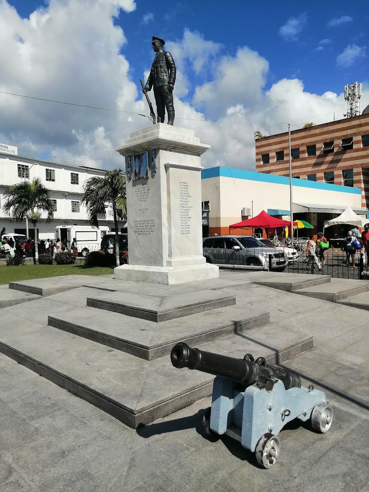 Kingstown Cenotaph (War Memorial) - Image 1