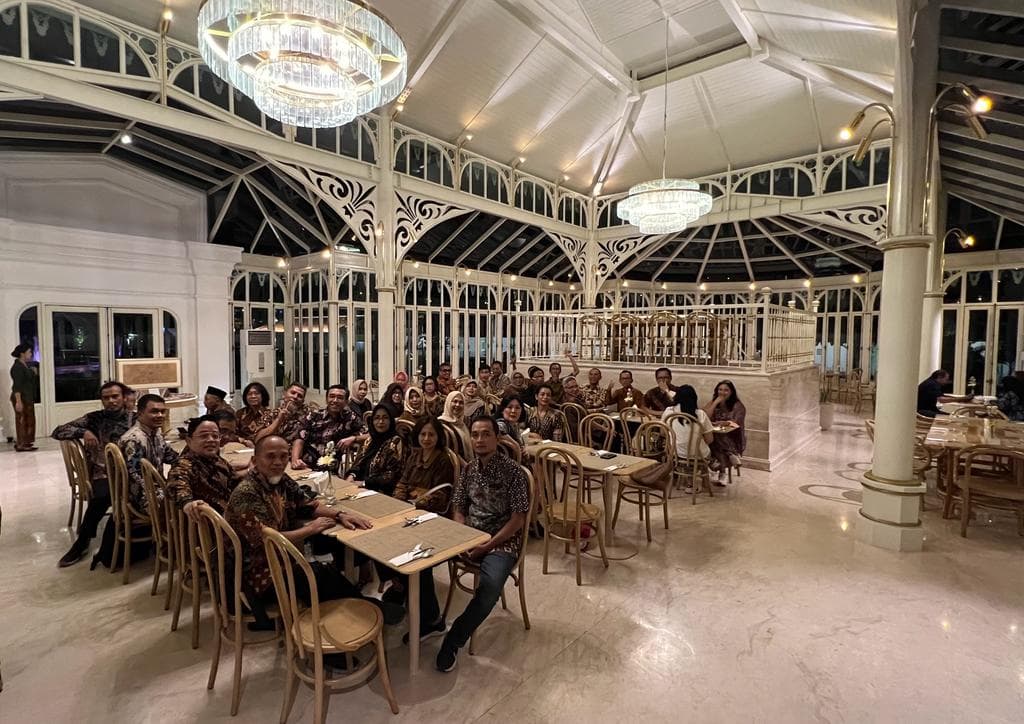 Pracima Tuin Mangkunegaran - Image 1