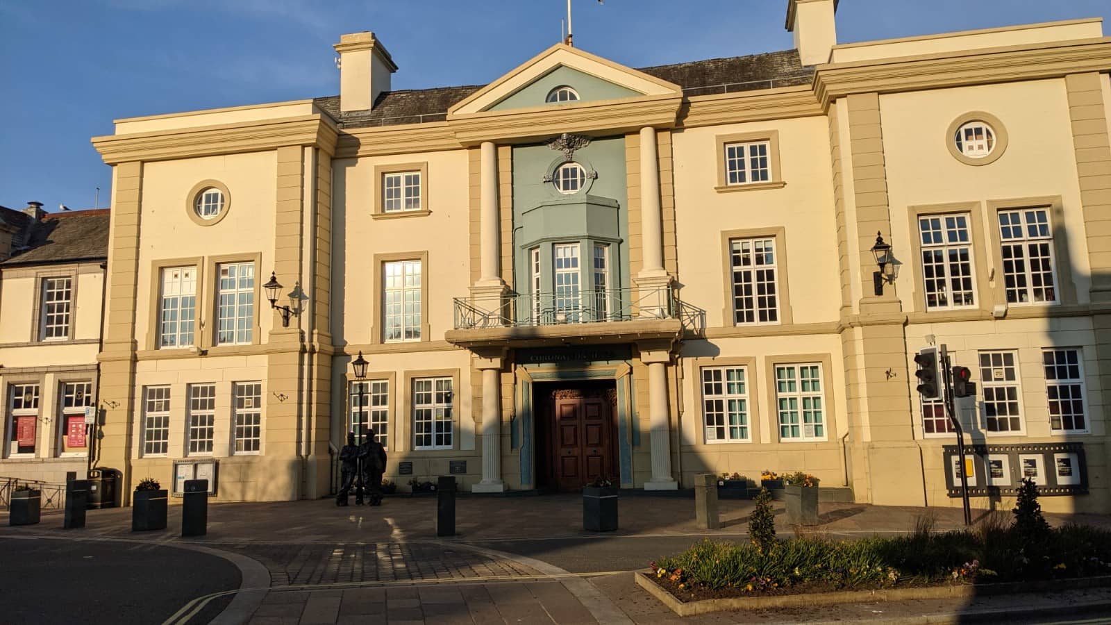 Live Music Performances