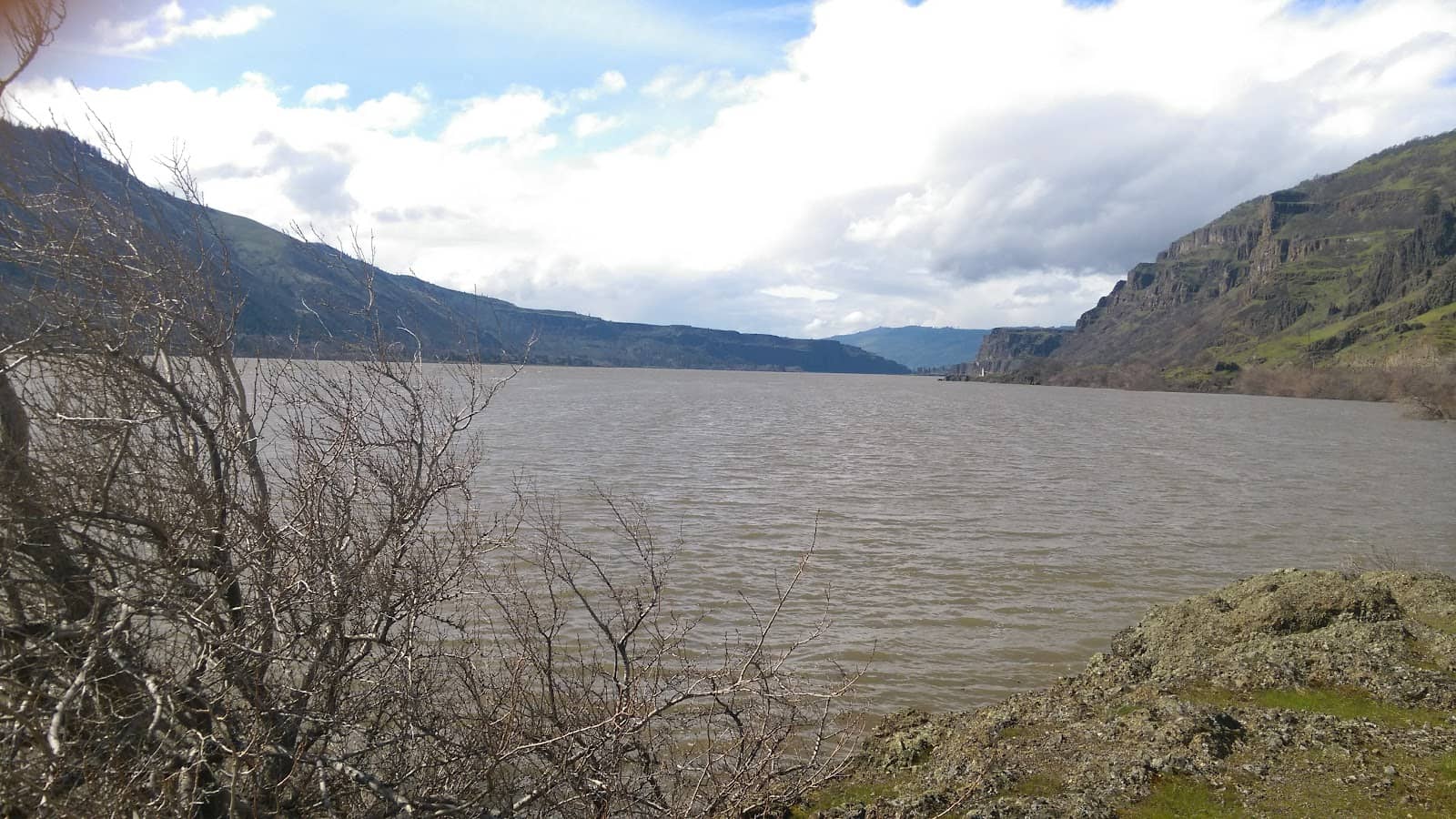 Scenic Railfanning Spot