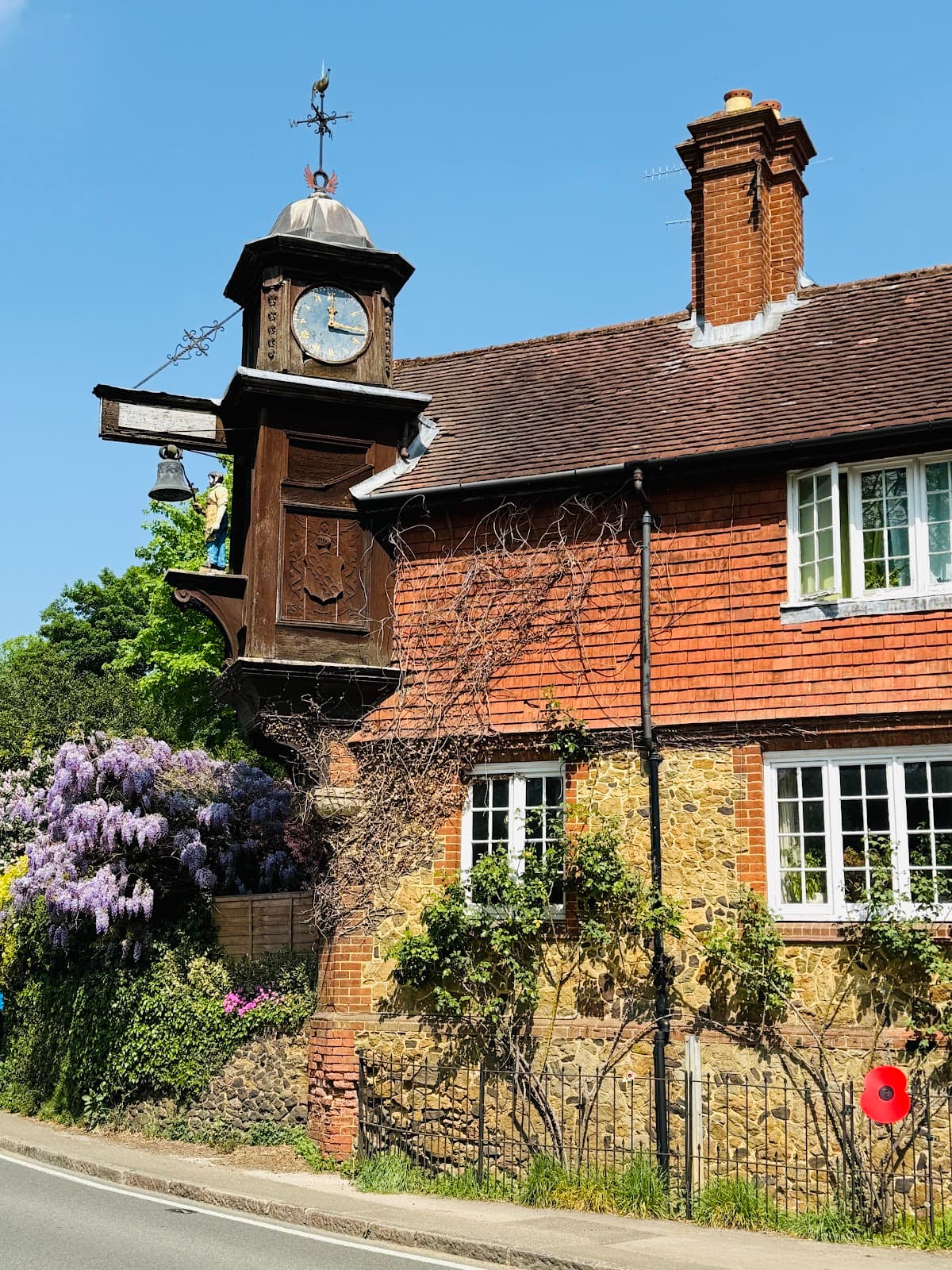 Abinger Hammer Clock - Image 1