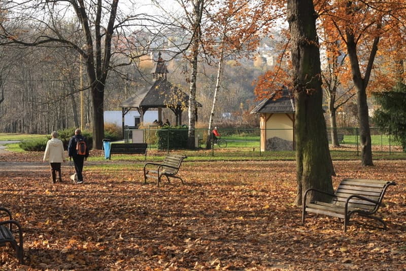 Anička Park - Image 1