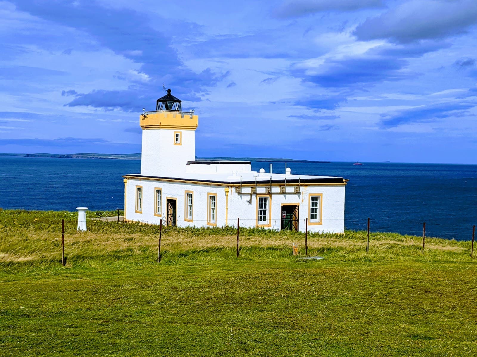 Duncansby Head & Stacks - Image 1