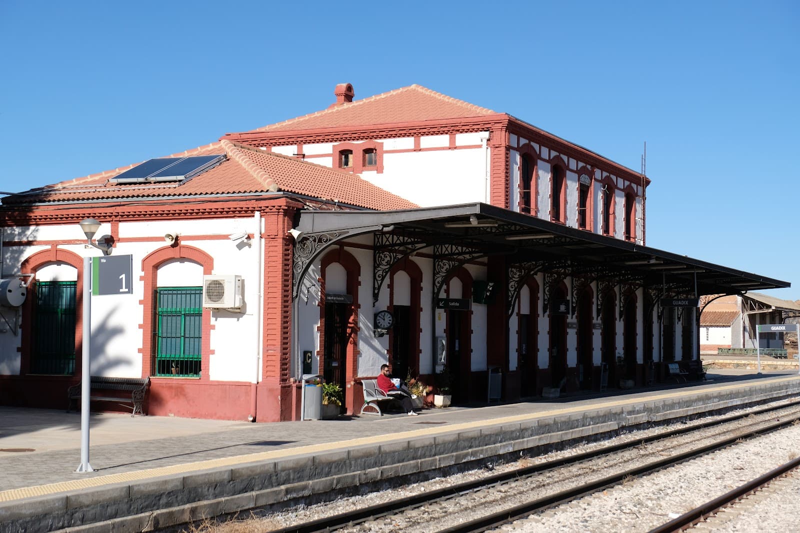 Guadix Railway Station - Image 1