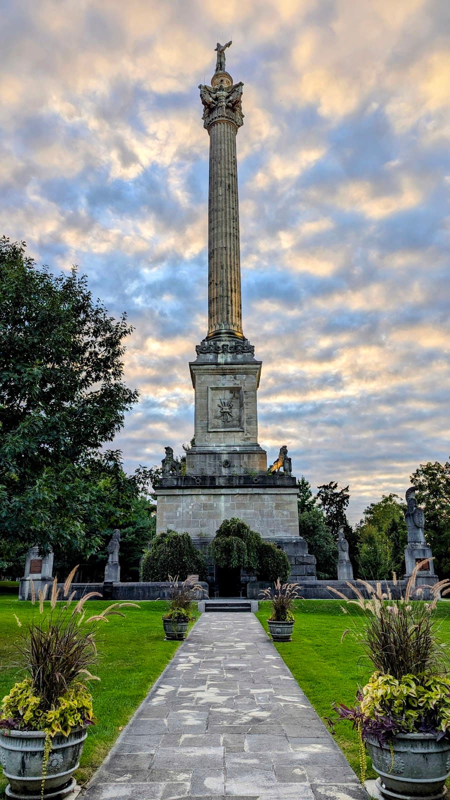 Queenston Heights Park - Image 1