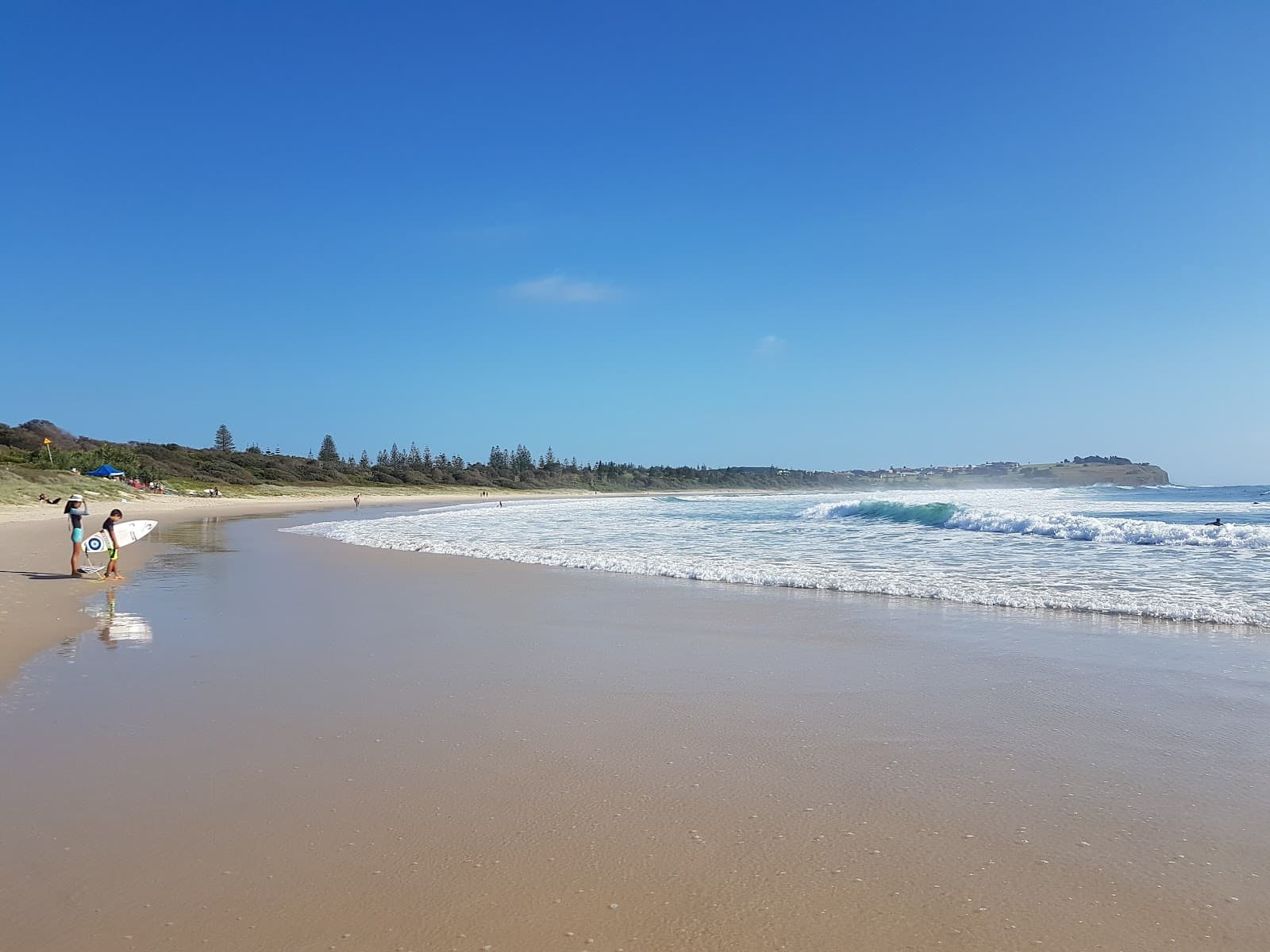 Flat Rock Beach - Image 1