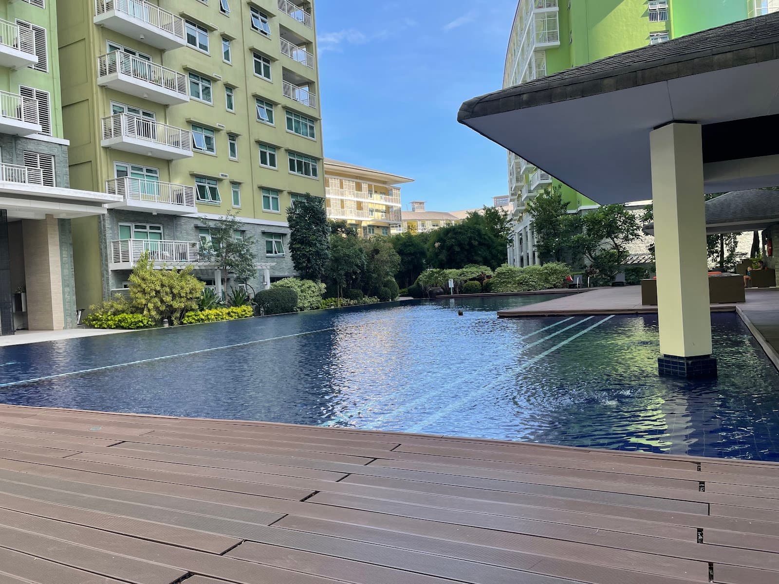 Serendra Piazza Bonifacio Global City - Image 1