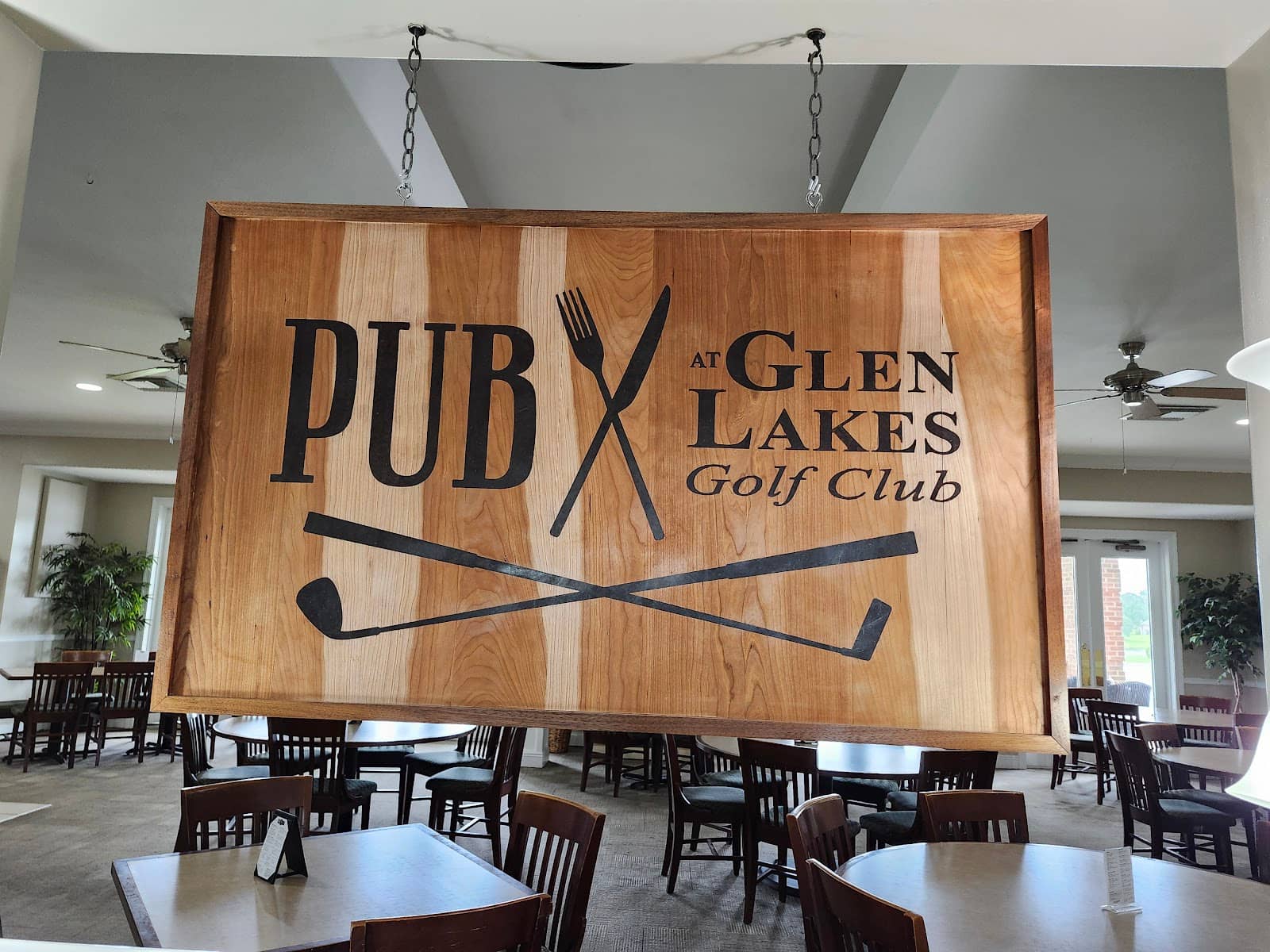 The Pub at GlenLakes