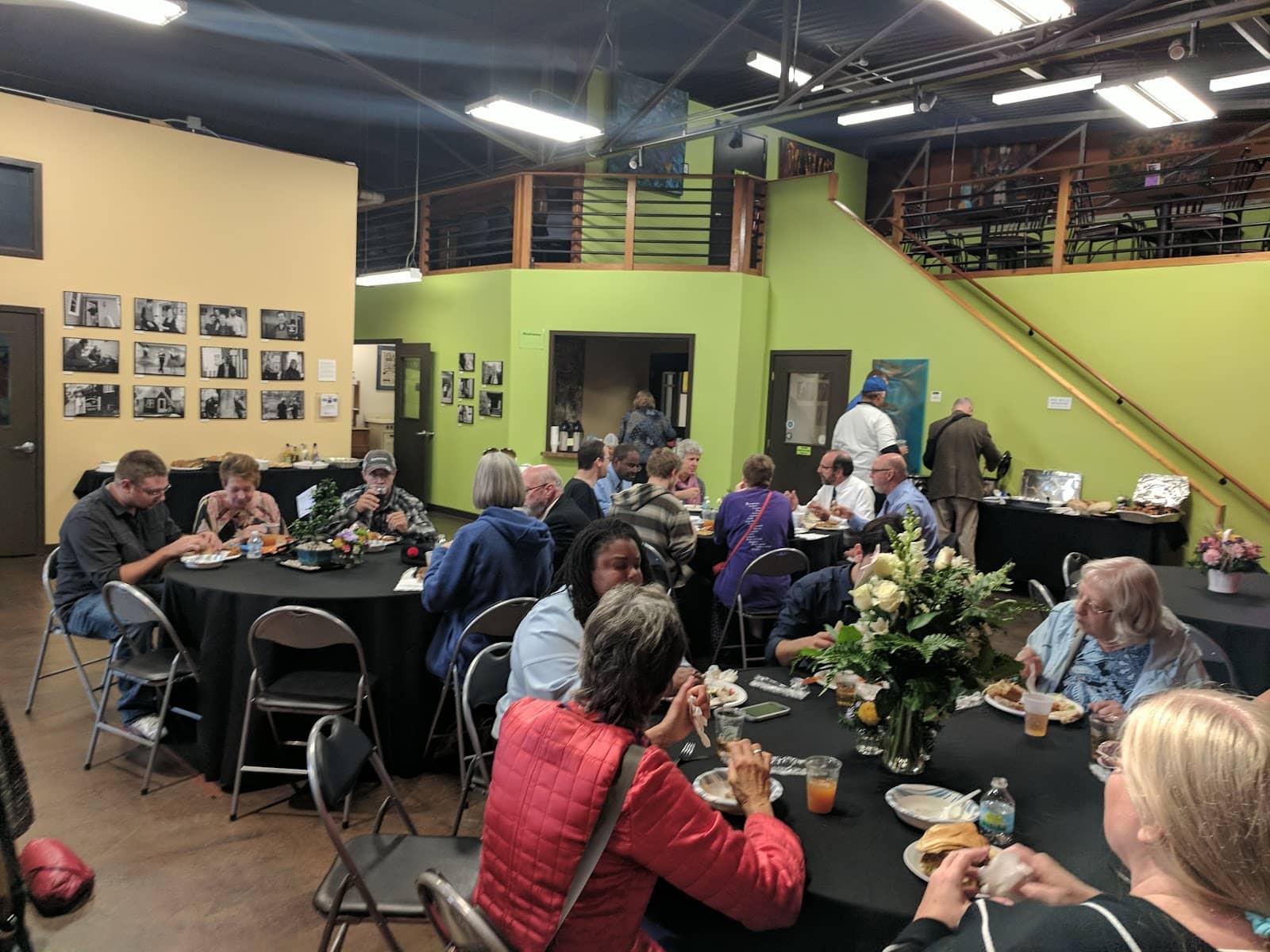 Local Crafts & Flowers