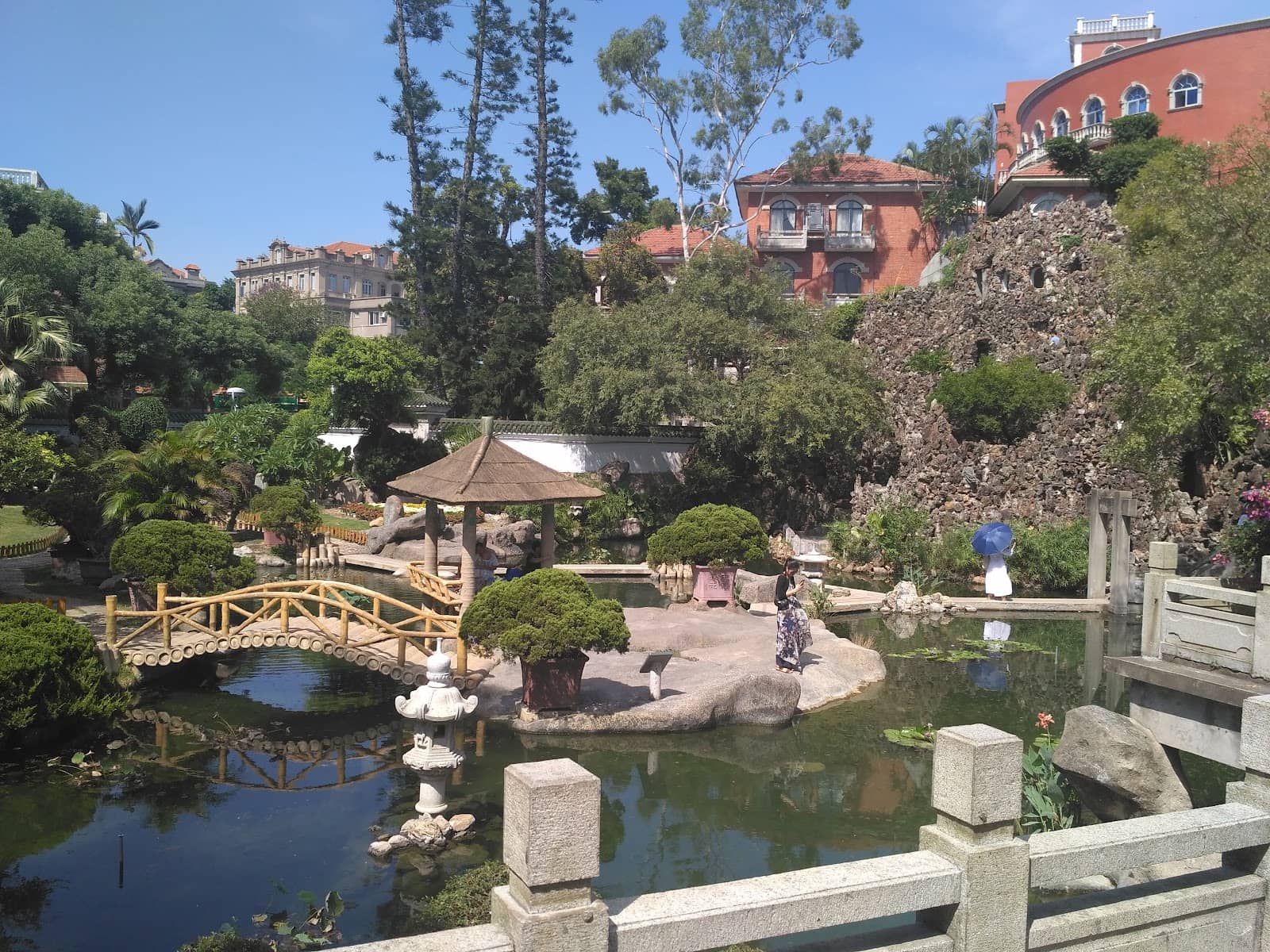 Hidden Cafe Retreat