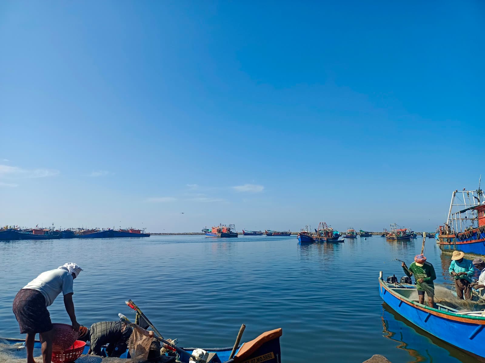 Puthiyappa Fishing Harbour - Image 1
