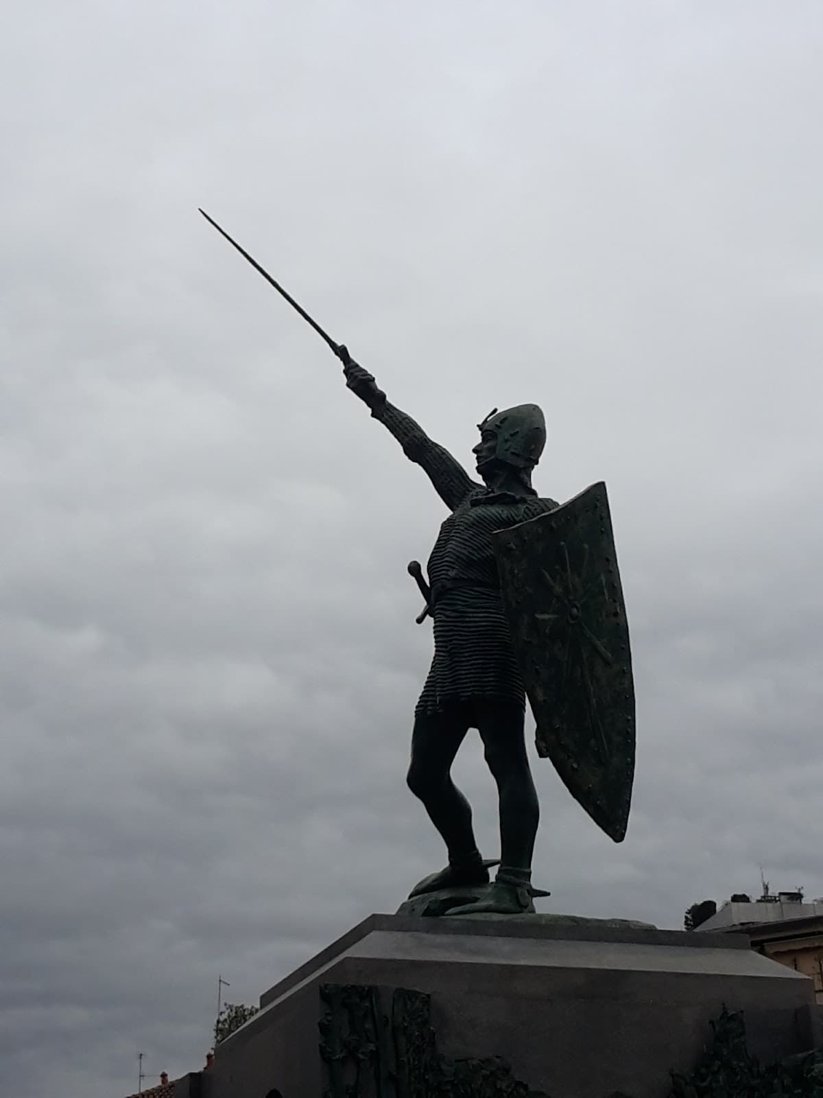 Piazza Monumento - Image 1