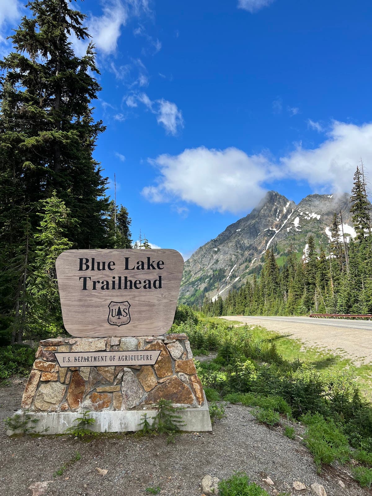 Cascade Loop Highway Washington - Image 1