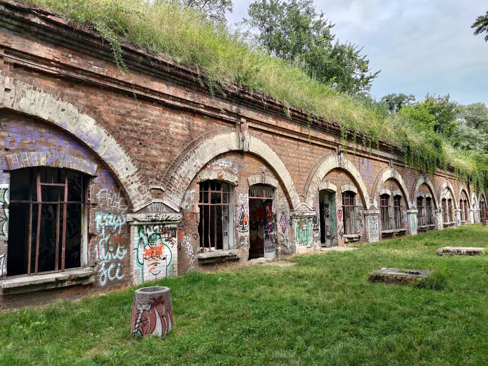 Street Art at Galeria 40/40