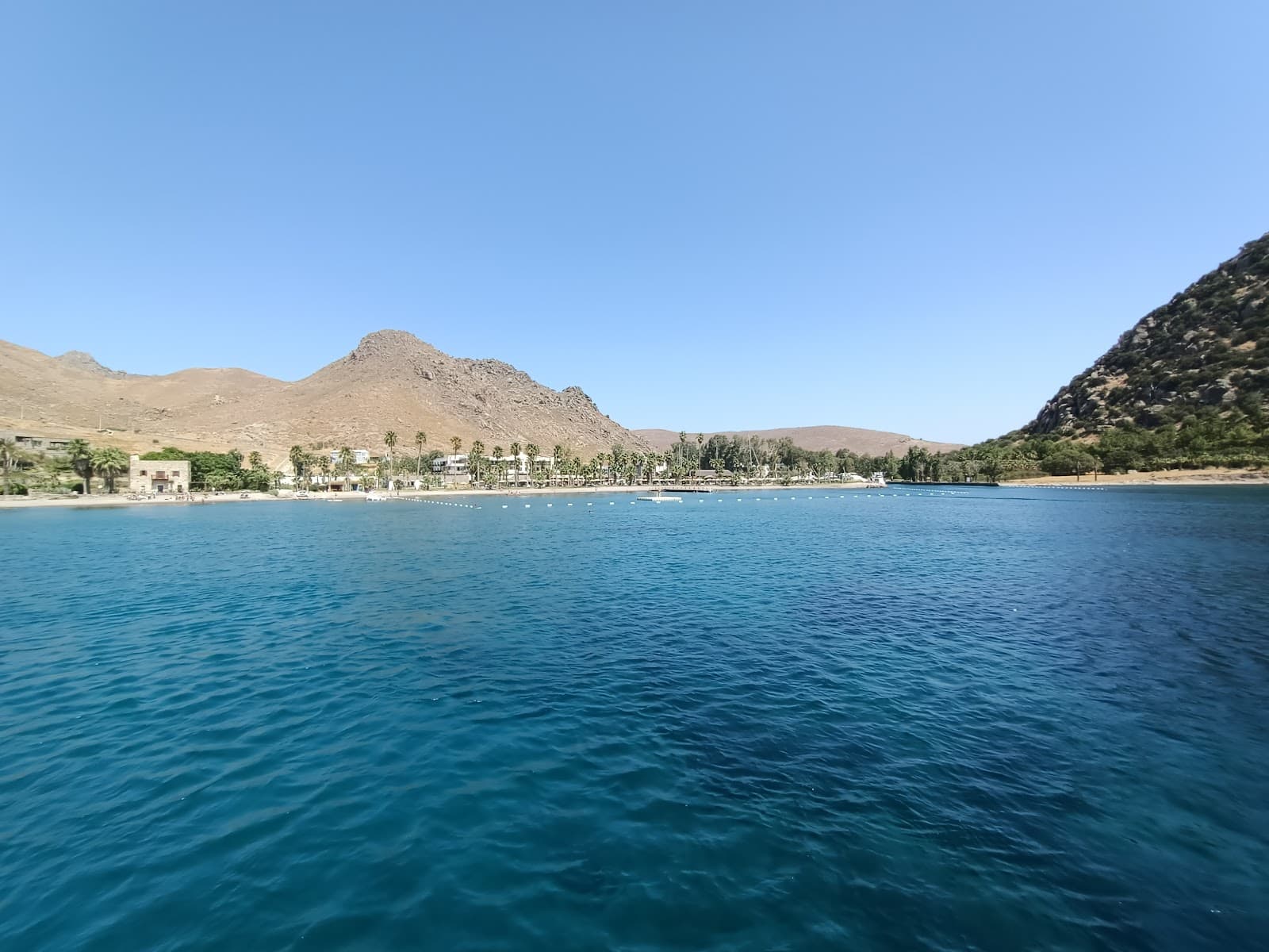 Aspat Bay - Image 1