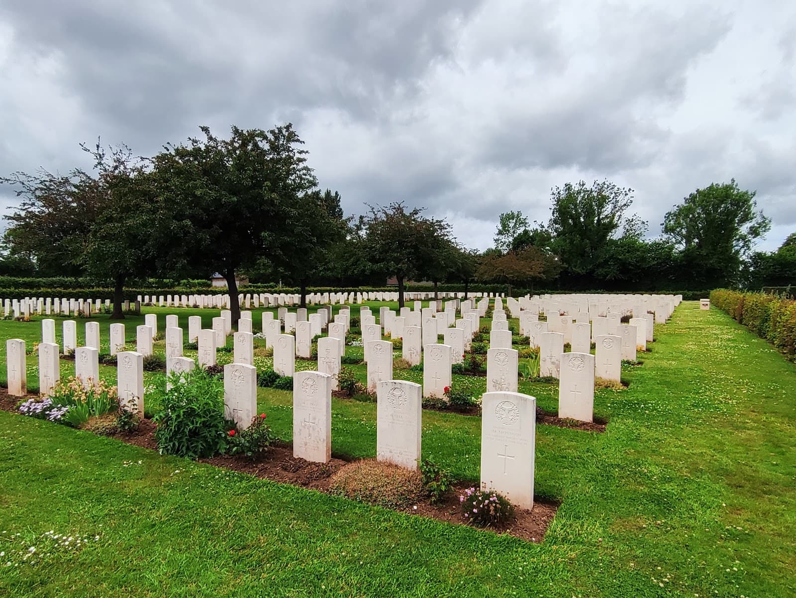 Saint-Désir War Cemetery (Lisieux) - Image 1