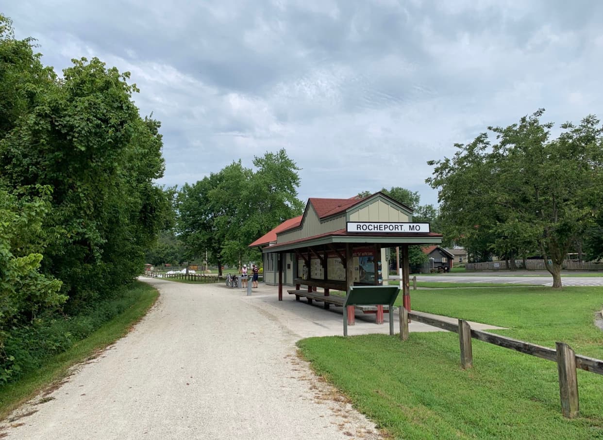 Rocheport Historic District - Image 1