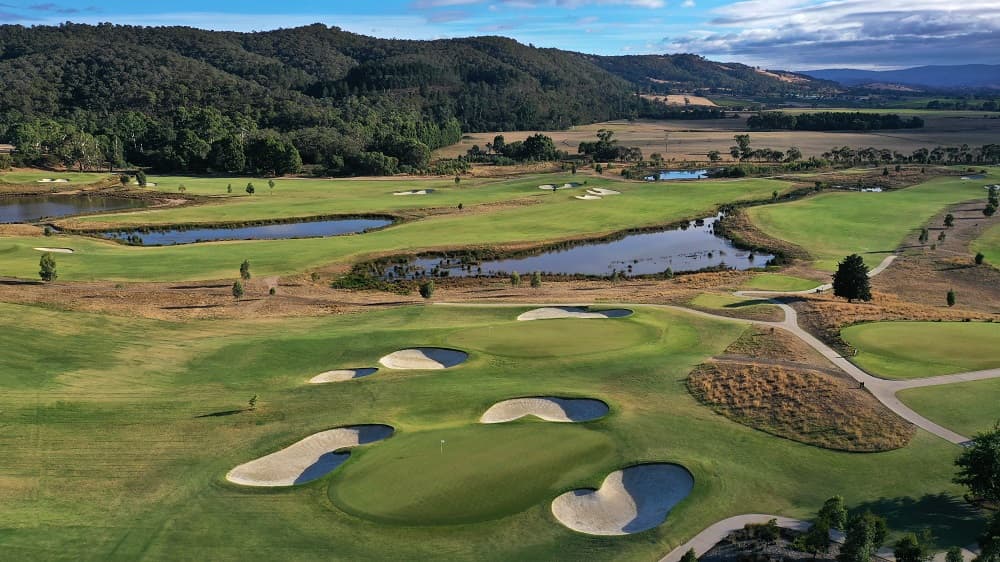 The Eastern Golf Club & Yering Gorge - Image 1