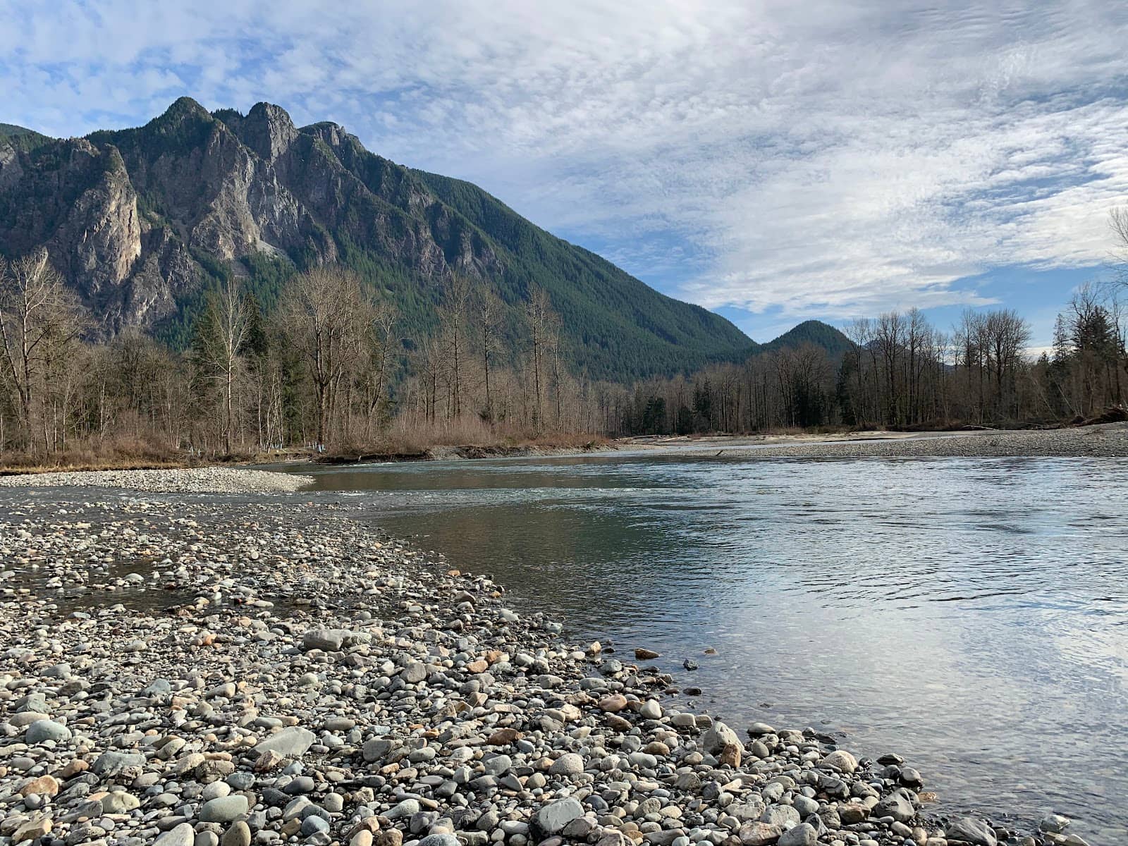 Scenic Views of Mount Si