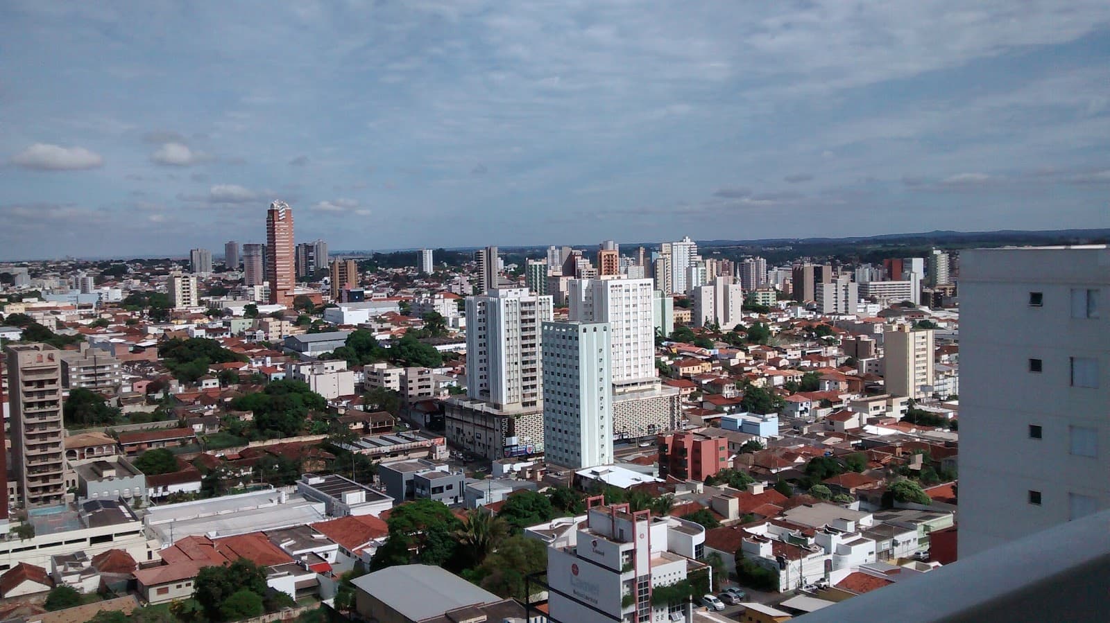 Bairro Abadia - Image 1
