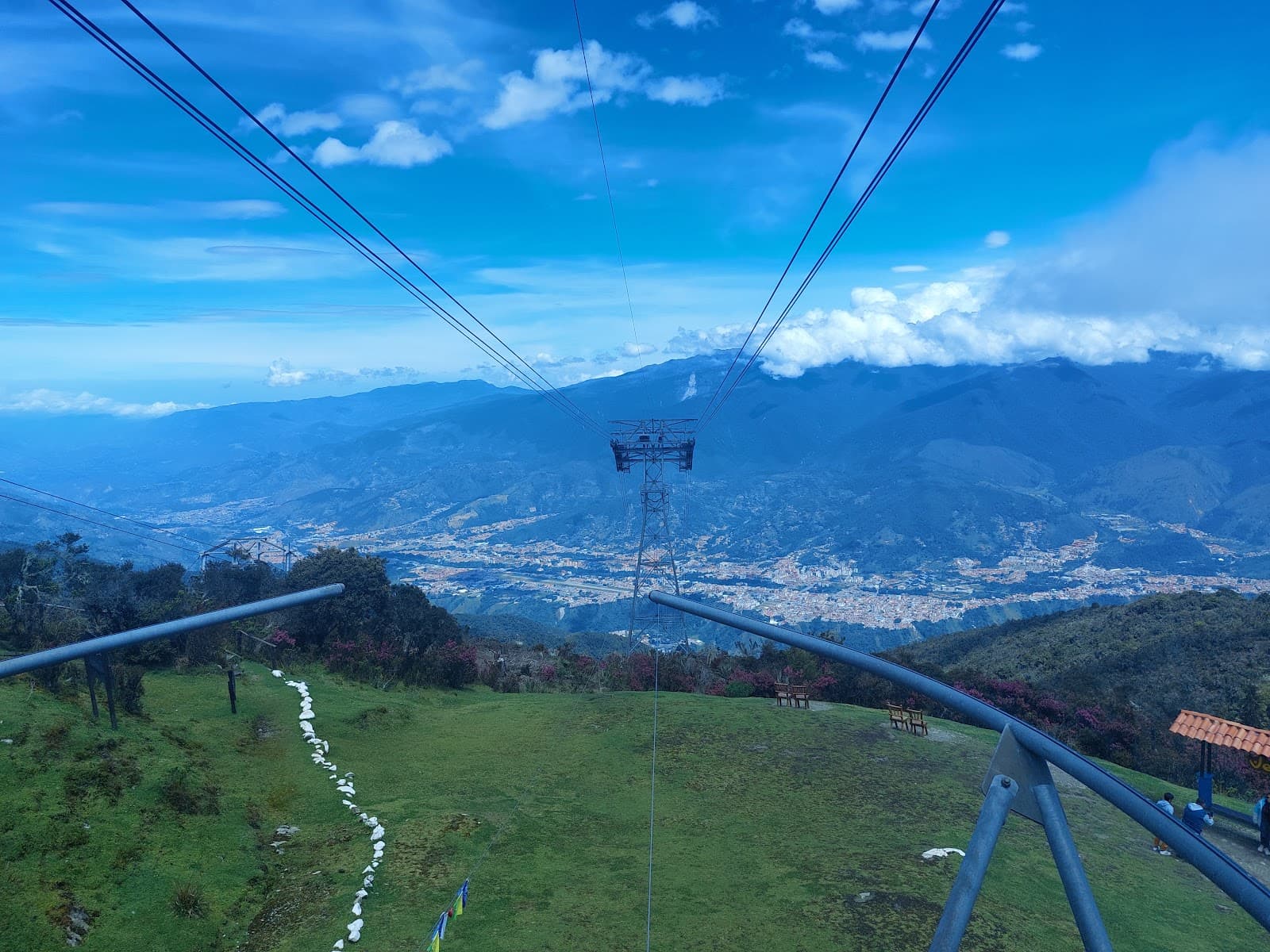 Mukumbarí Cable Car - Image 1