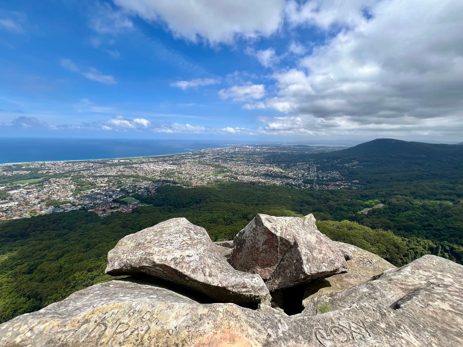 Broker's Nose Lookout - Image 1