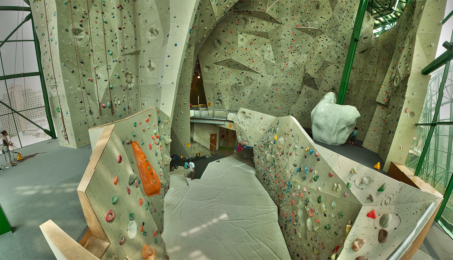 Camp5 Climbing Gym 1 Utama - Image 1