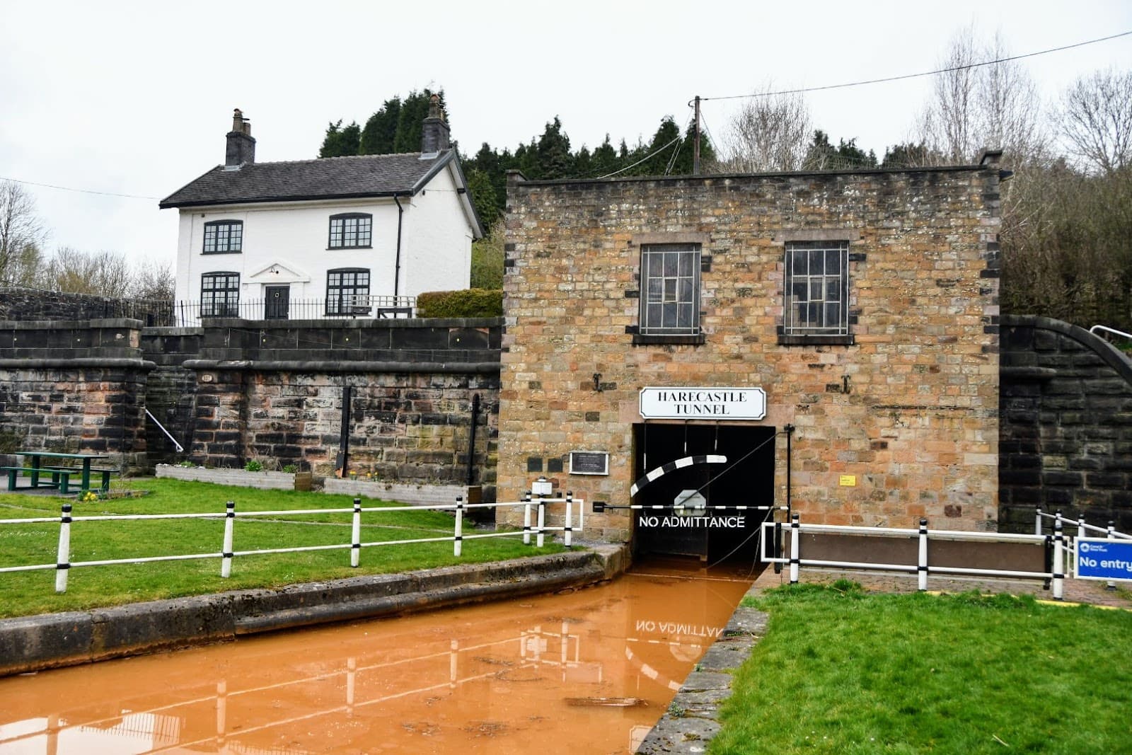 Harecastle Tunnel (North Portal) - Image 1